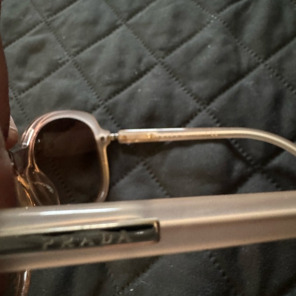 Designer sunglasses - Picture 3 of 3